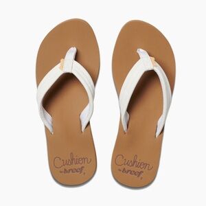 Reef Women’s Cushion Breeze Flip Flops Sandals Cloud